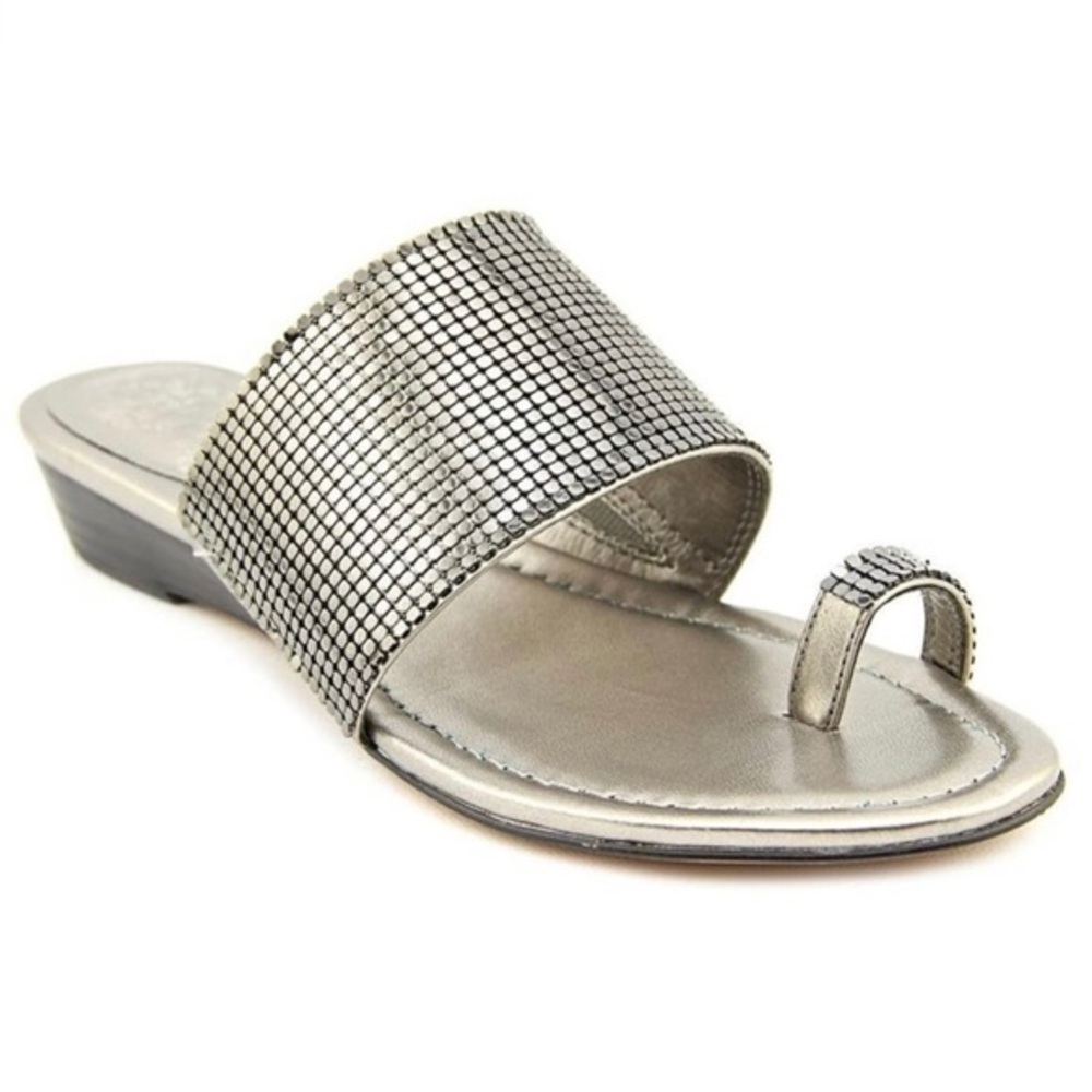 Vince Camuto Itella mesh toe thong slide sandals